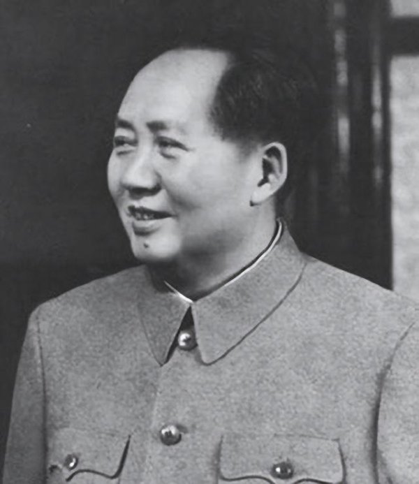 维嘉优配平台 一向博闻广识的毛主席，接见“观世音”左大玢时，竟念错她的名字